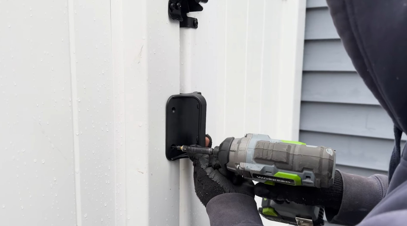 Professional fence installation service in Muncie, IN